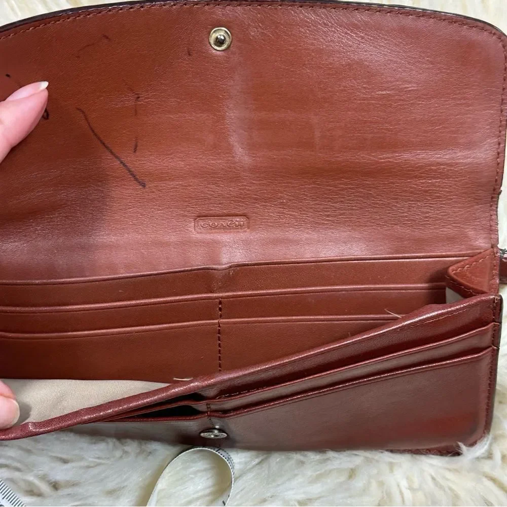 Coach vintage Legacy Leather Soft Wallet cognac color